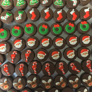 Christmas Theme Chocolate Covered Oreos