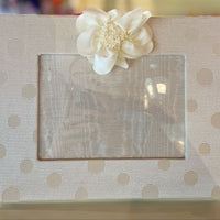 Creme Dot Flower Frame