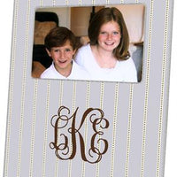 Avery Picture Frame