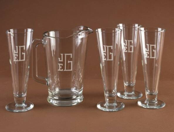 Monogrammed Classic Pilsner Set