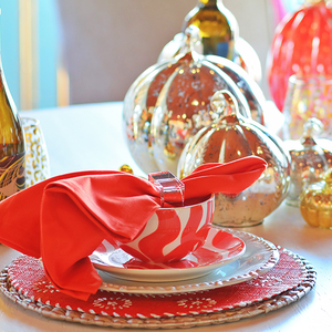 Medium Ribbed Glass Pumpkin